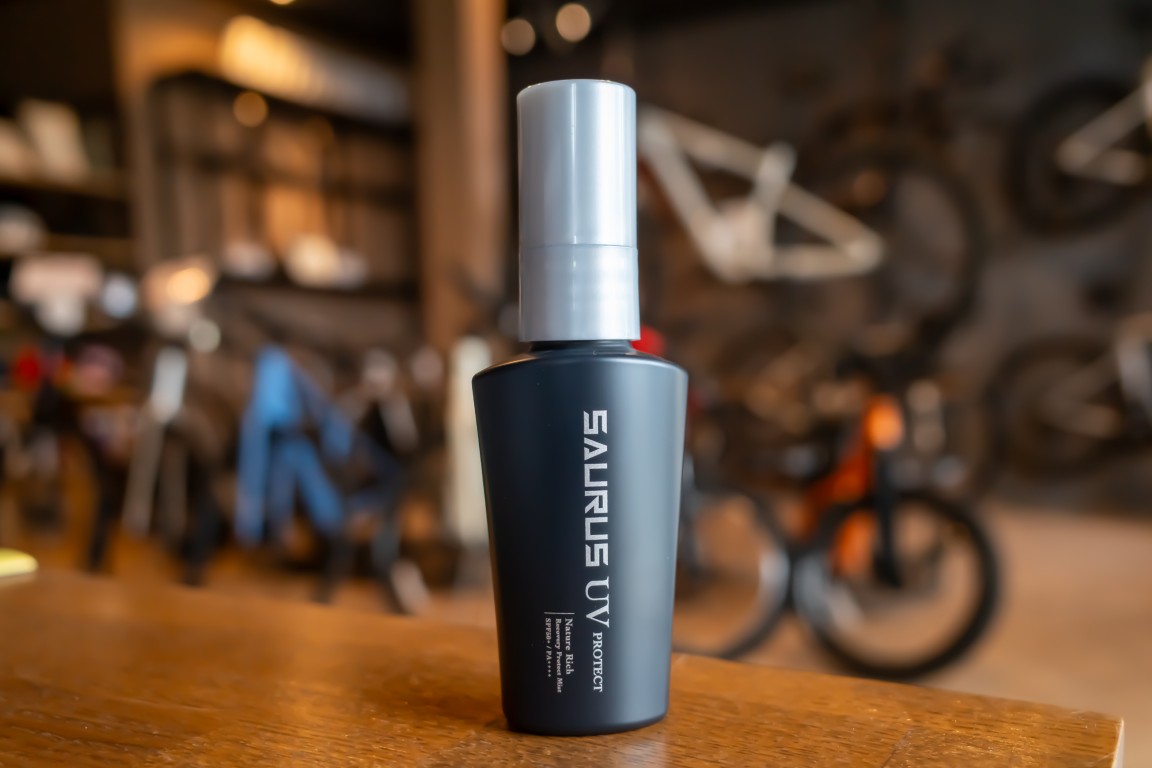 AMINO SAURUS UV PROTECT